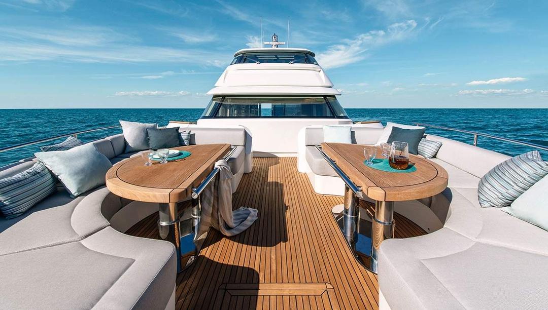 Foredeck Convertible Lounge Seating and Table