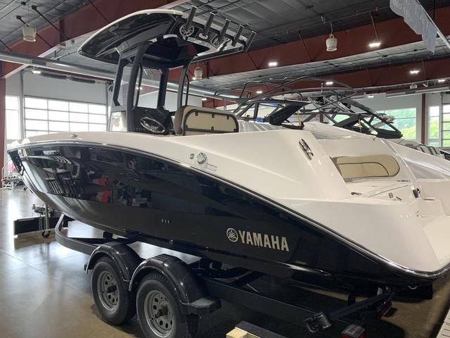 New 2023 Yamaha Boats 255 Fsh Sport E 55066 Wayzata Boat Trader 3265