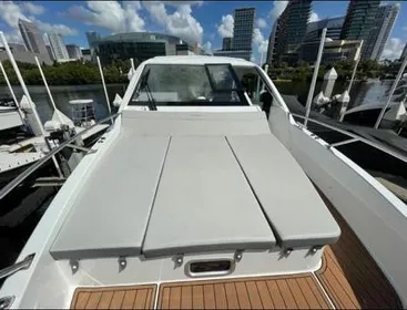 2021 Beneteau GT 32