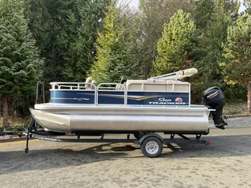 Pontoon boats for sale in Washington - Boat Trader
