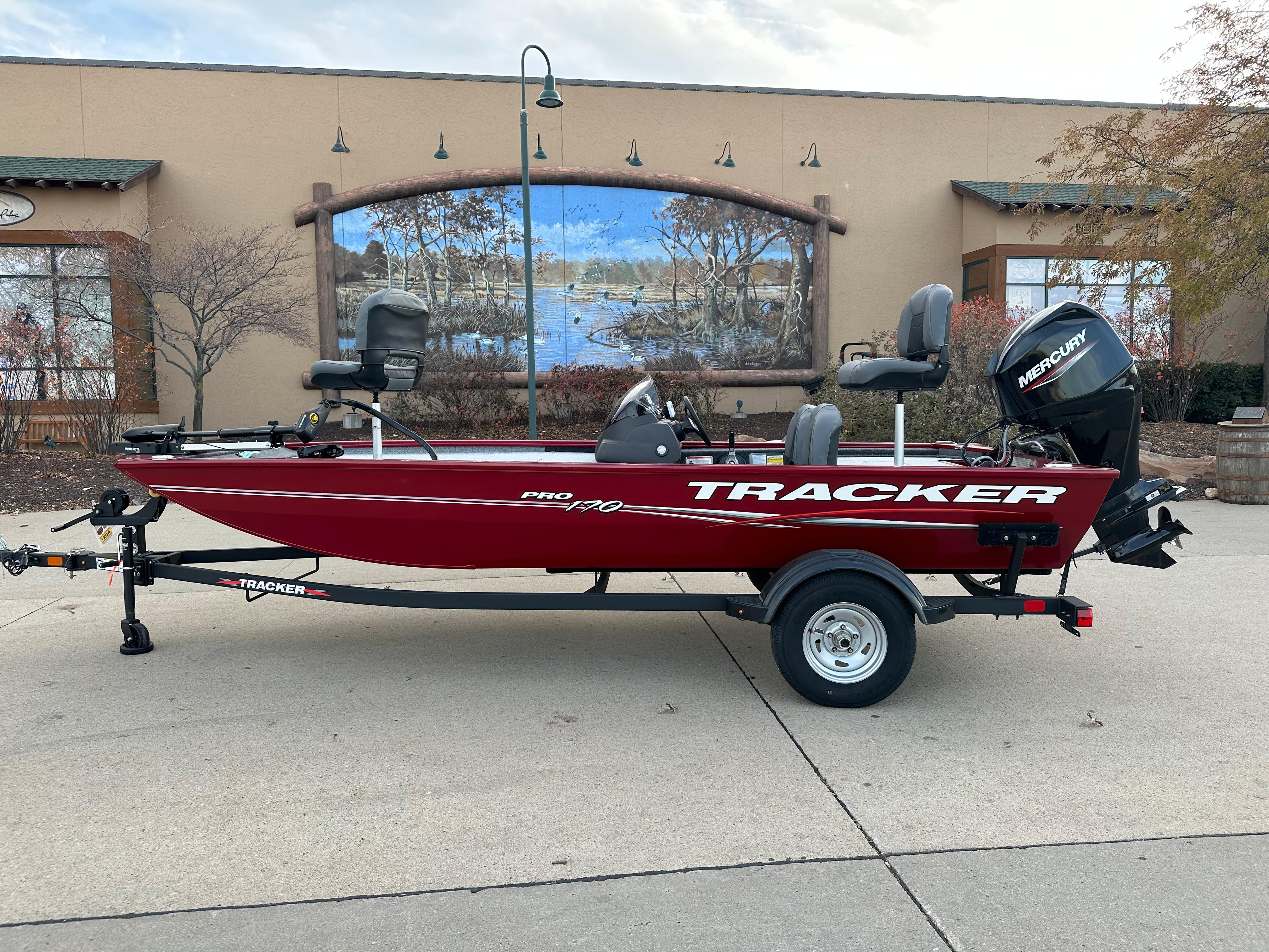 New 2024 Tracker Pro 170, 50009 Altoona - Boat Trader