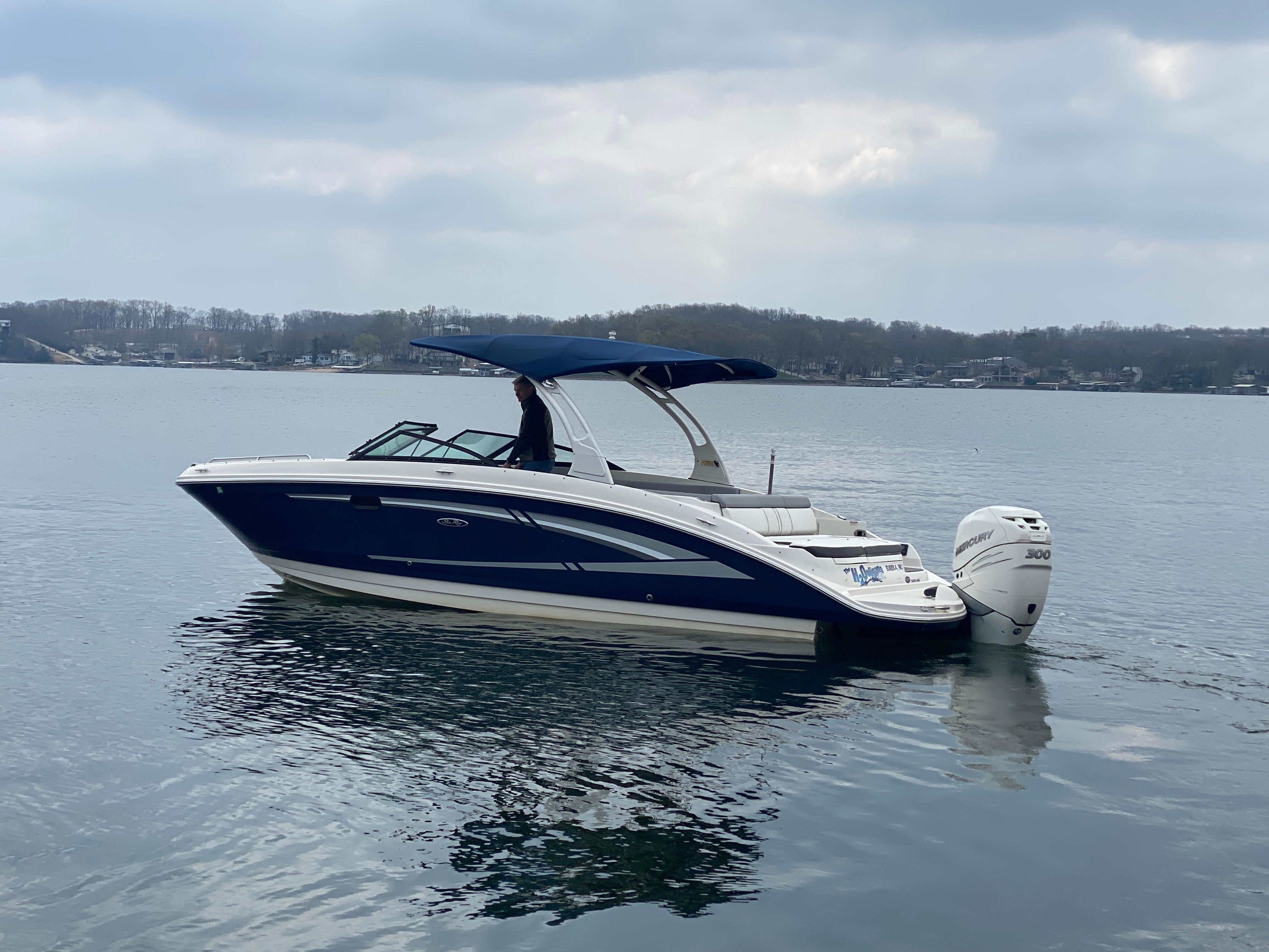 Used 2017 Sea Ray 270 SDX OB, 65049 Lake Ozark - Boat Trader
