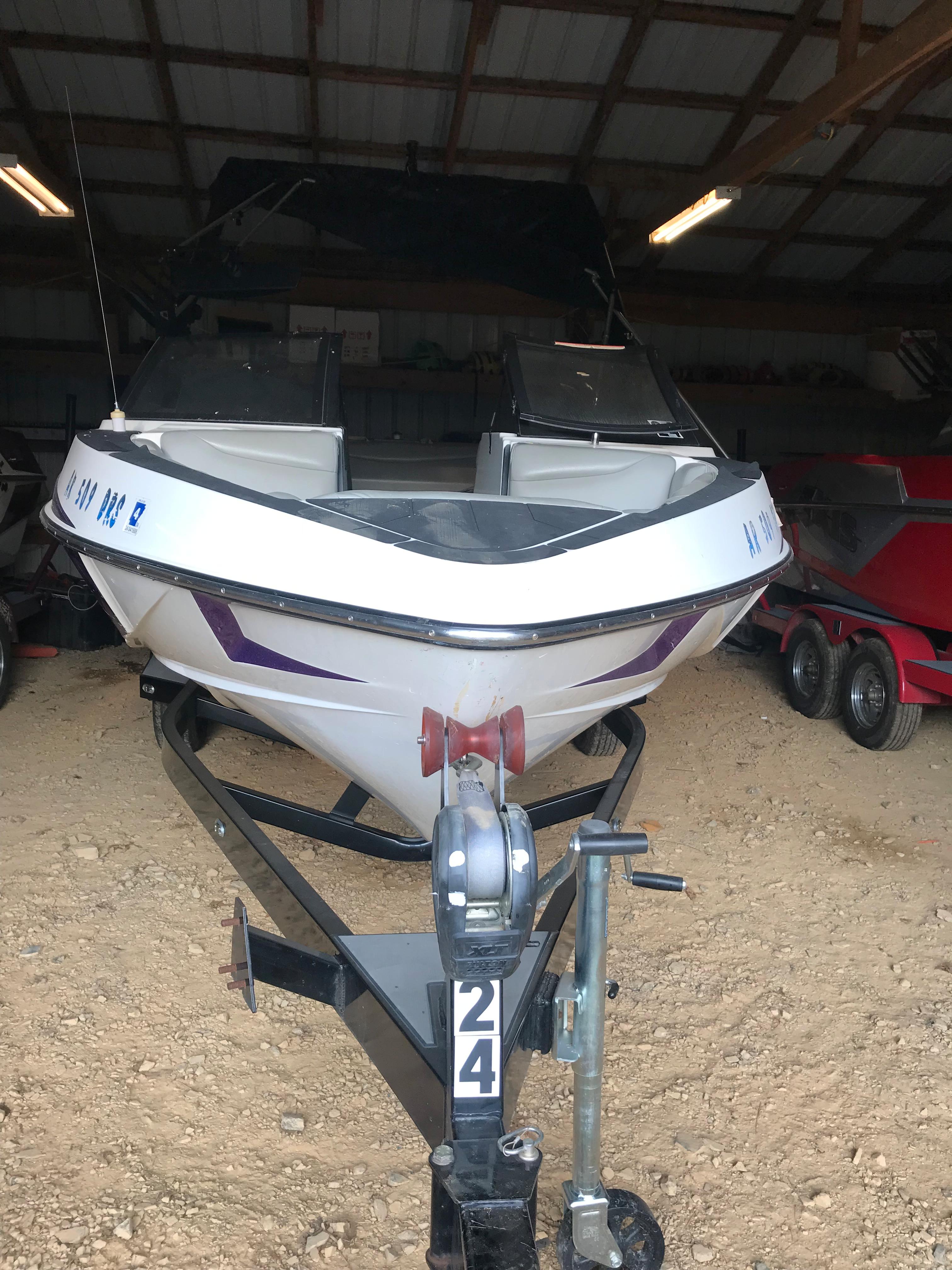 2018 Axis T22