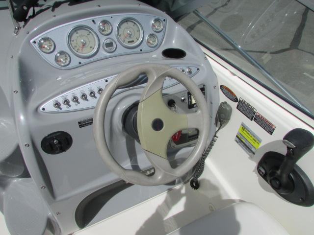 2004 Maxum 2500 SE