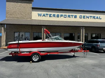 2006 MasterCraft 209 Prostar