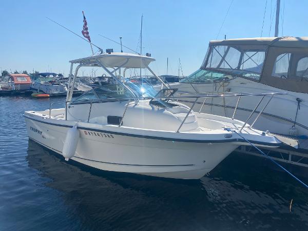 Used 2005 Trophy 2352 Walkaround, 14127 Orchard Park - Boat Trader