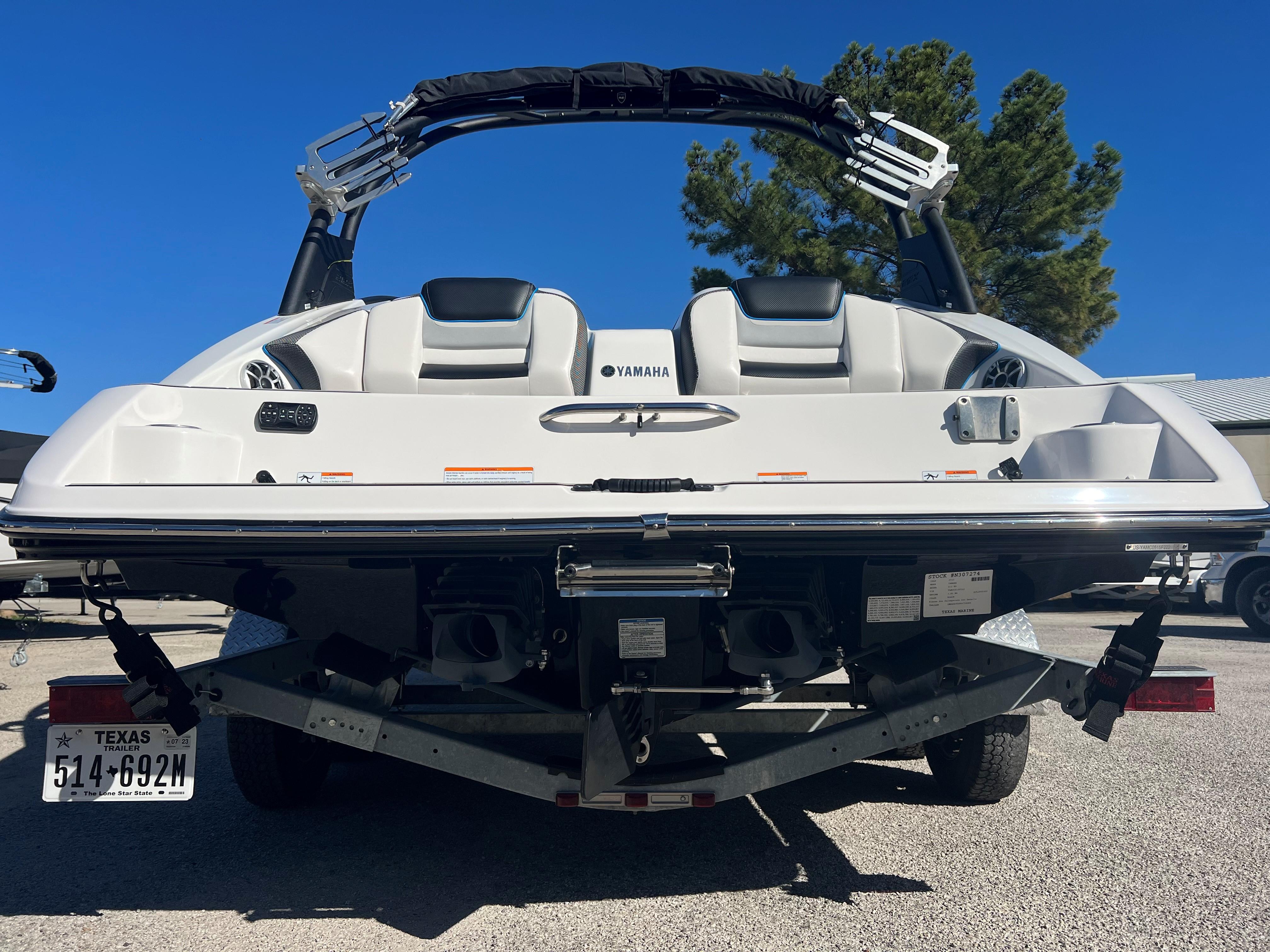 2022 Yamaha Boats 212X