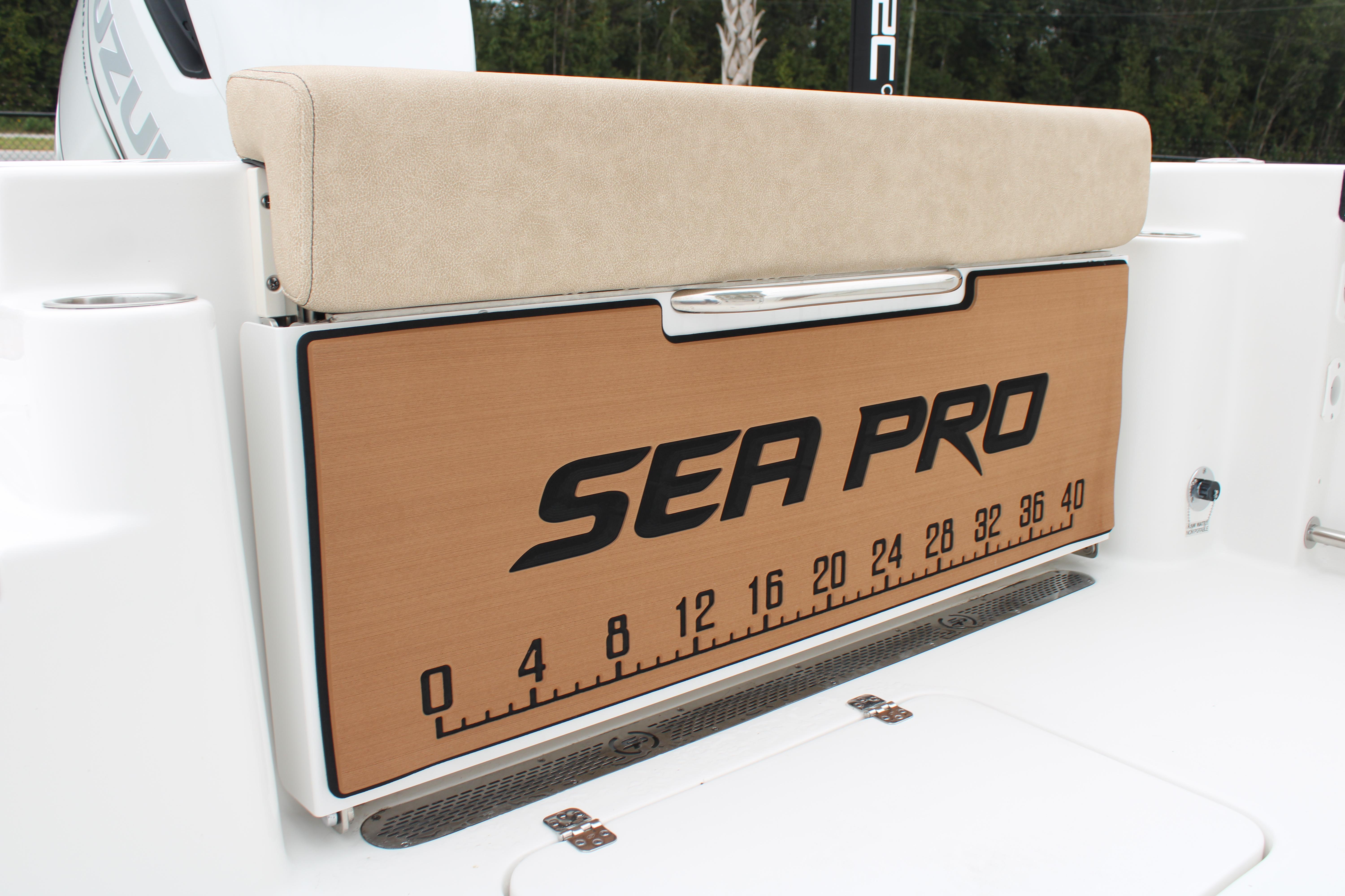 2024 Sea Pro 242 Deep-V