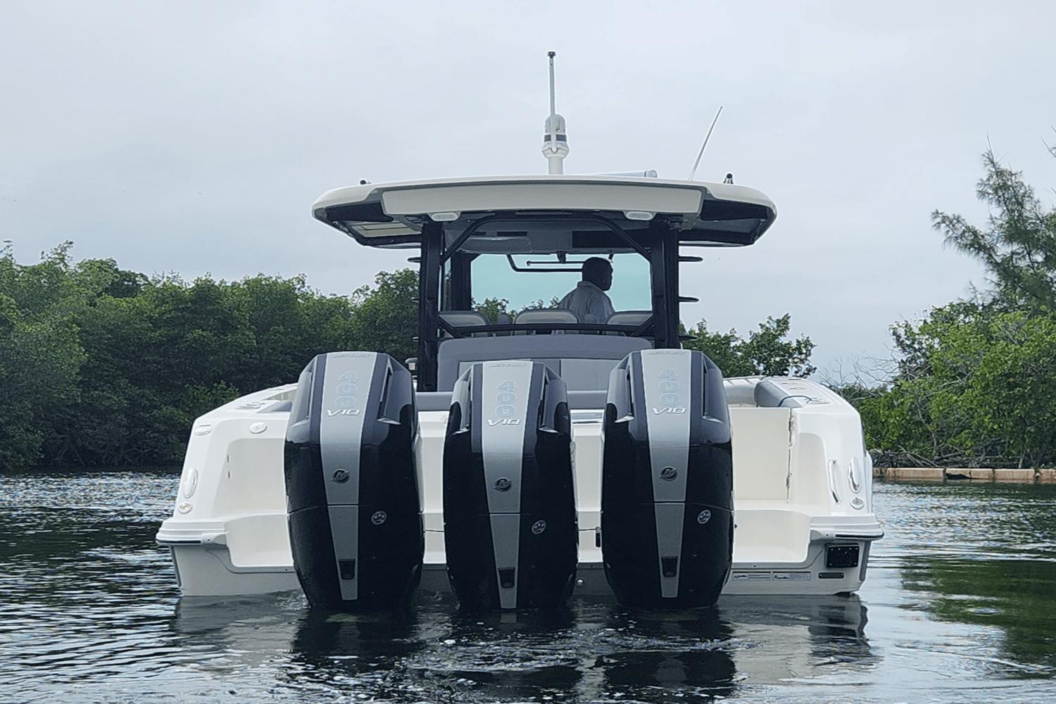 New 2024 Boston Whaler 380 Outrage, 33037 Key Largo - Boat Trader