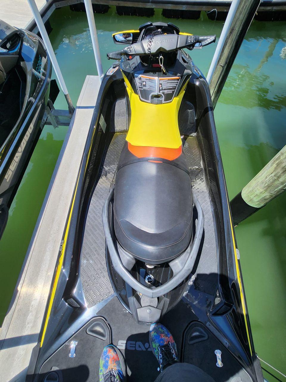 2015 Sea-Doo RXT 260