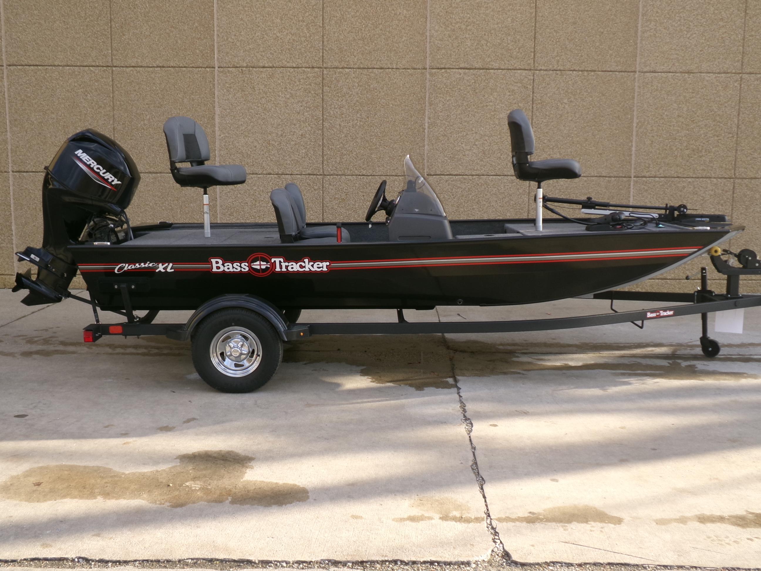 New 2024 Tracker Bass Tracker Classic XL 48131 Dundee Boat Trader   9071408 20231110133231912 1 XLARGE 