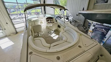 2000 Sea Ray 260 Bow Rider