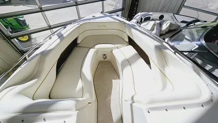 2000 Sea Ray 260 Bow Rider