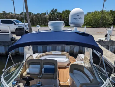 2005 Sea Ray 320 Sundancer