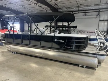 2024 Bentley Pontoons Legacy 243 Navigator Full Tube