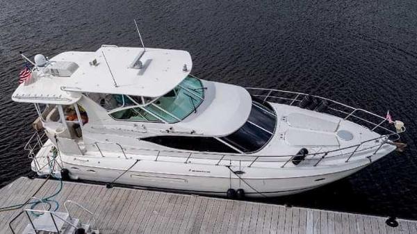 Cruisers Yachts 4450 Express Motoryacht for sale - Boat Trader