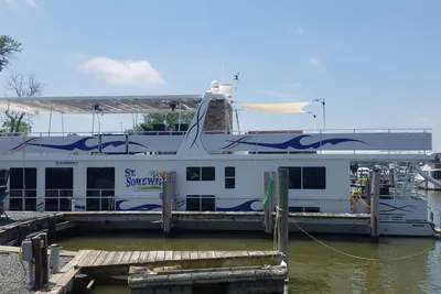 2017 Sumerset Houseboat