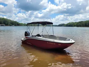 2022 Bayliner E-15