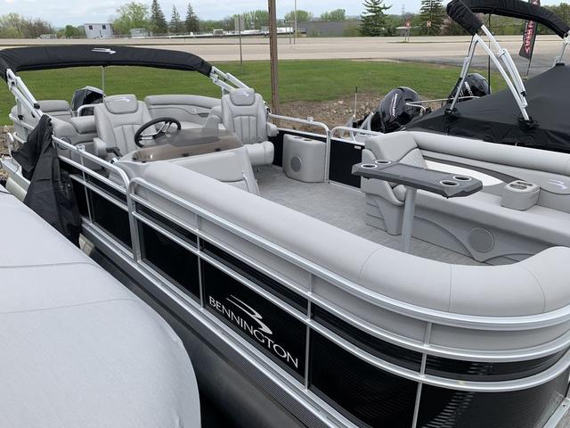 New 2023 Bennington 24 SVSR - Quad Bench - Pontoon, 55066 Wayzata ...