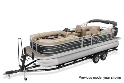 2023 Sun Tracker Party Barge 24 DLX