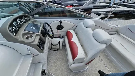 2010 Crownline 260 CR