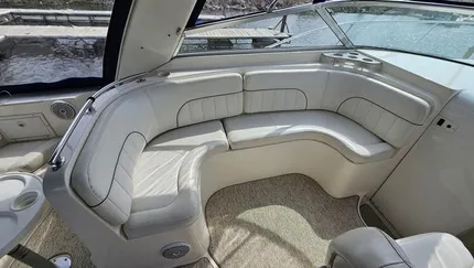 2001 Rinker 310 Fiesta Vee