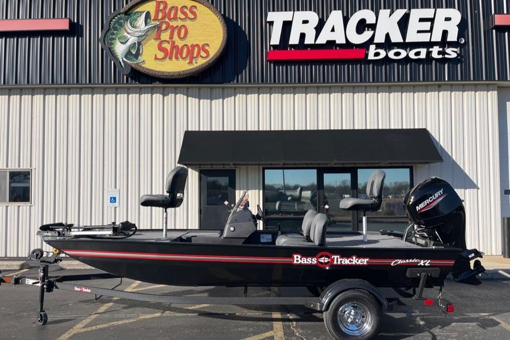 2024 Tracker Bass Tracker Classic XL