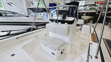 2022 Boston Whaler 150 Montauk