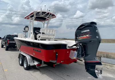 2019 Wellcraft 241 Bay