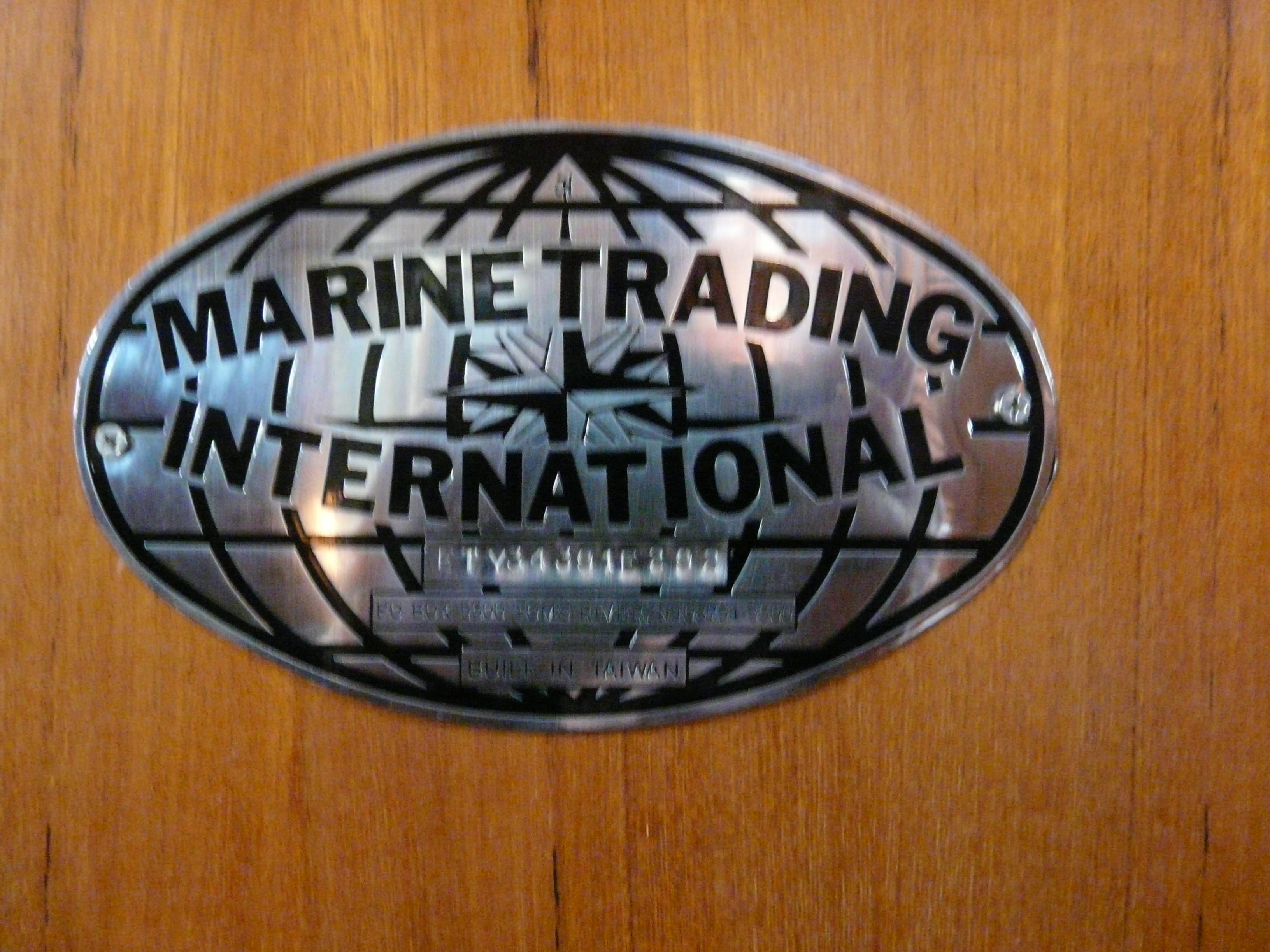 1992 Marine Trader Double Cabin