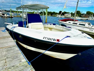 2004 Hydra-Sports CenterConsole