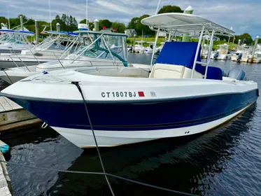 2004 Hydra-Sports CenterConsole