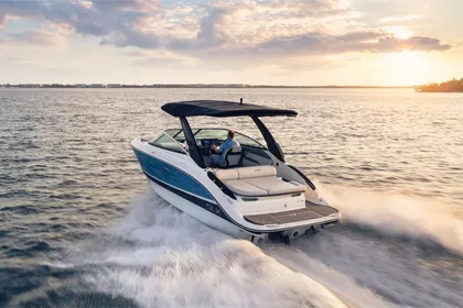 2023-Sea-Ray-SLX-260-MarineMax