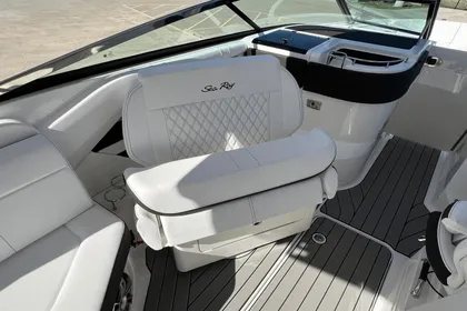 2025 Sea Ray 310SLX