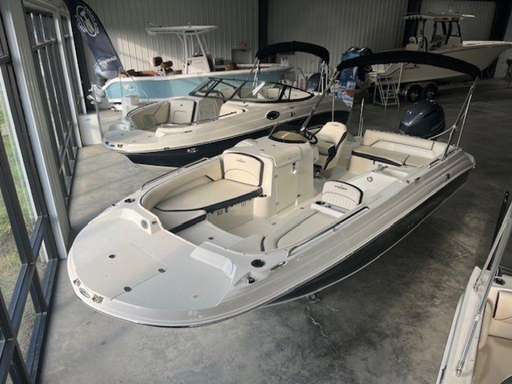 New 2024 Stingray 212SC, 29576 Murrells Inlet Boat Trader