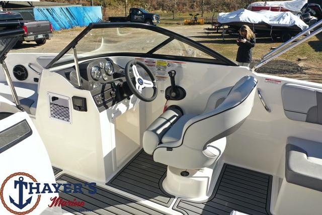 2024 Bayliner VR4 Bowrider - Outboard