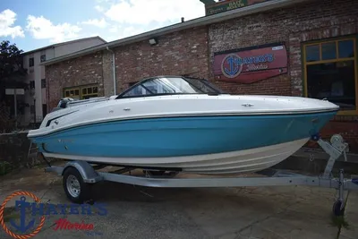 2024 Bayliner VR5 Bowrider