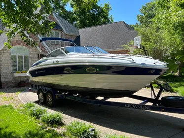 2006 Crownline 255 CCR