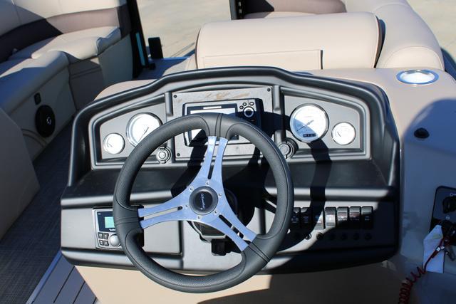2023 Bentley Pontoons Legacy 223 Navigator (SPORT3)
