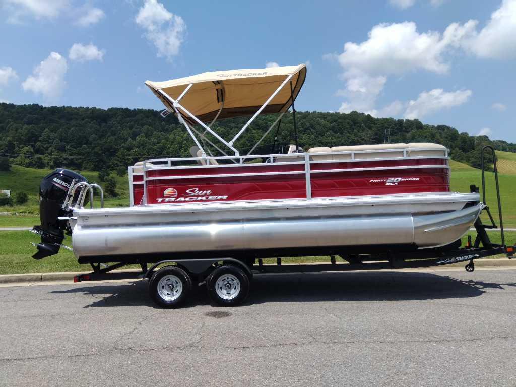 New 2024 Sun Tracker Party Barge 20 DLX, 37621 Bristol - Boat Trader