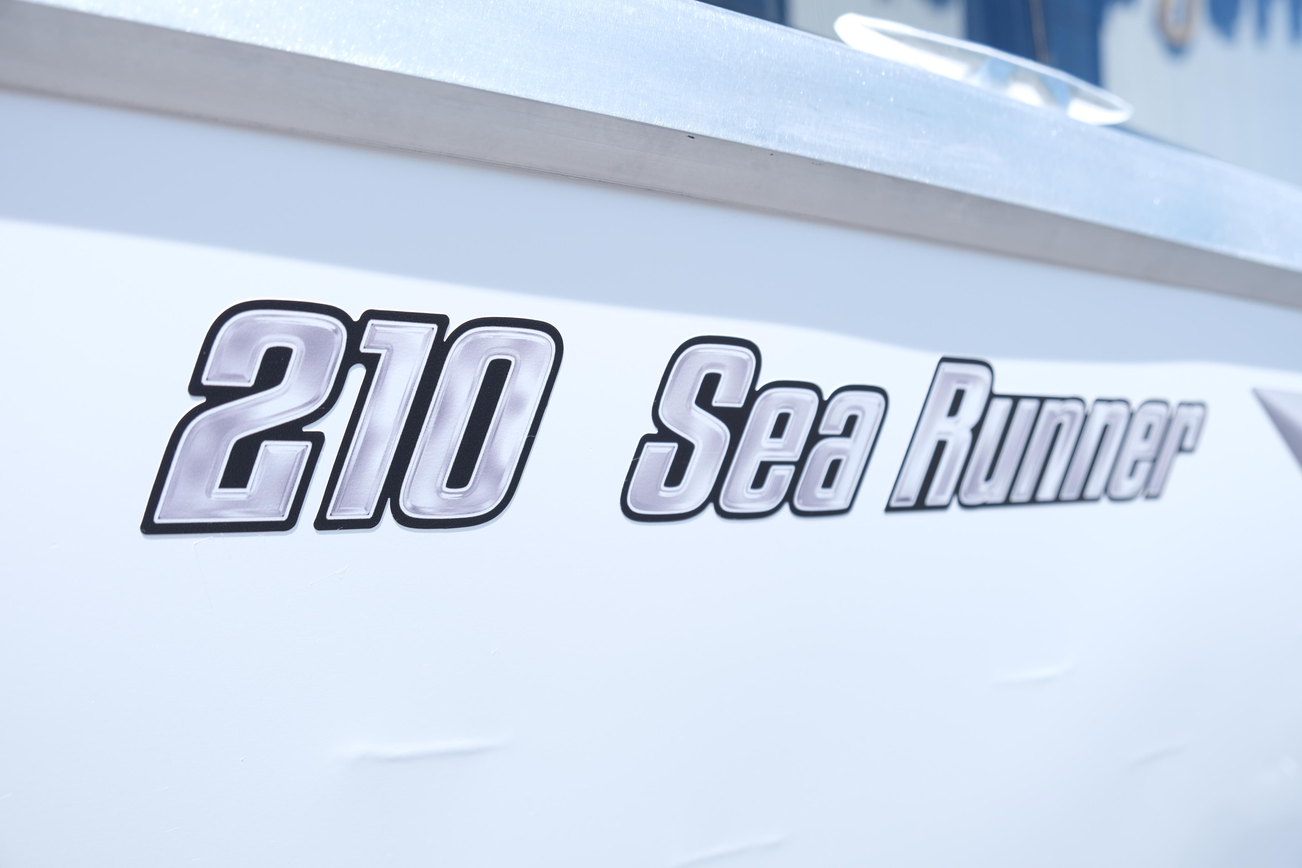 2023 Hewescraft 210 Sea Runner ET HT