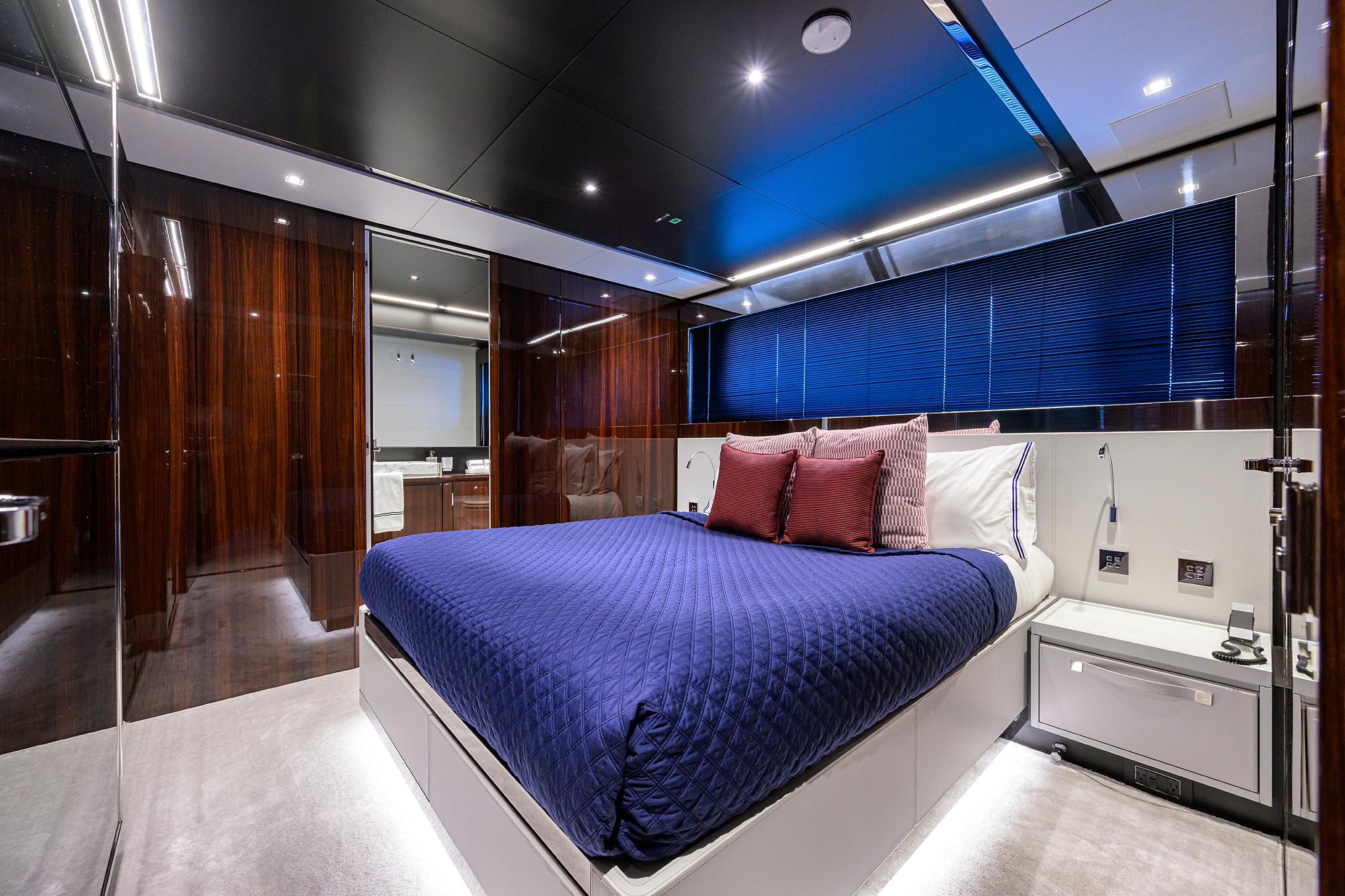 Riva 90 - Master Guest Stateroom