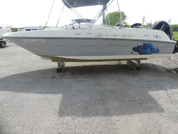 2018 Bayliner Element 21