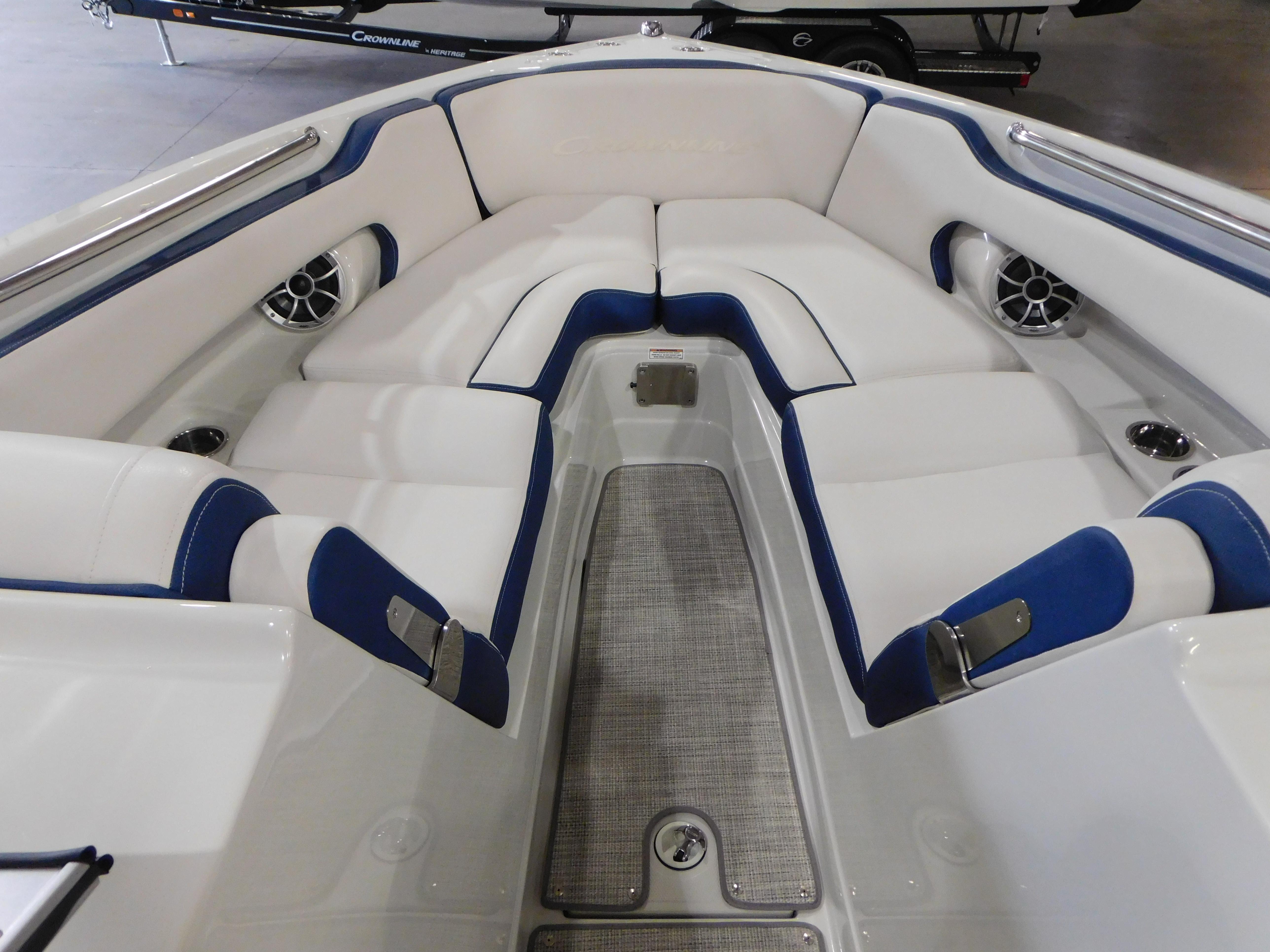 New 2023 Crownline 260SS Bowrider, 38671 Southaven - Boat Trader