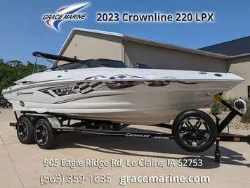 2023 Crownline 220 LPX