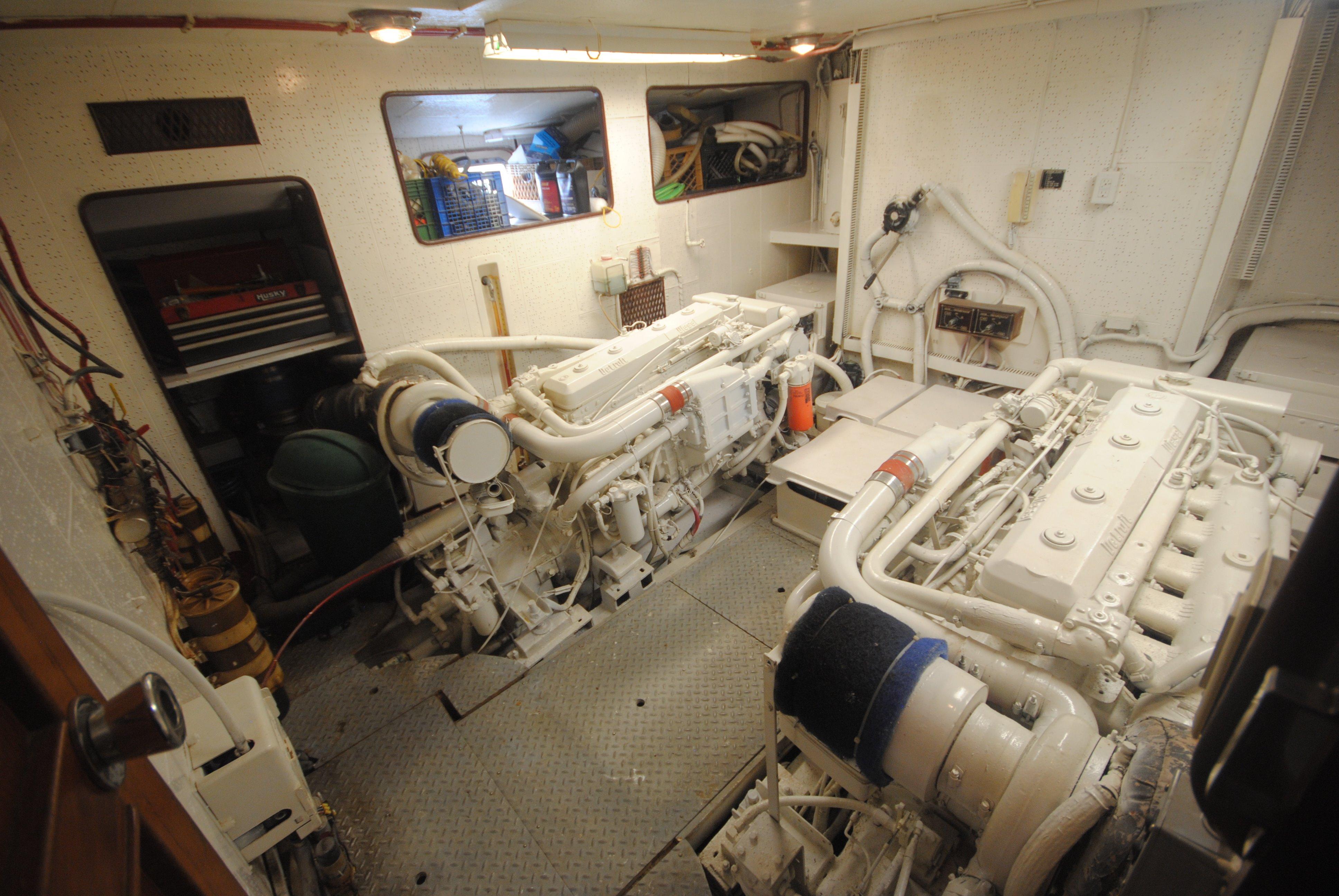 Engine room 