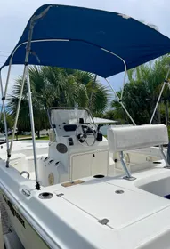 2005 Sailfish 1900 Bay Boat