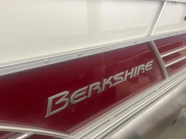 2023 Berkshire 22CL CTS