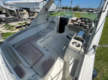 2009 Sea Ray 270 Sundancer