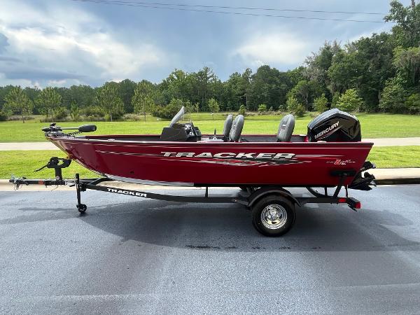 New Tracker Pro Guide V Sc Gainesville Boat Trader